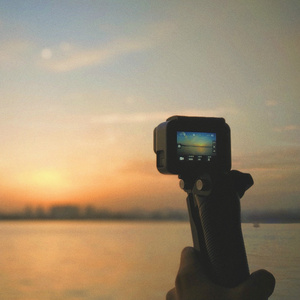 520886·moc美国叛
